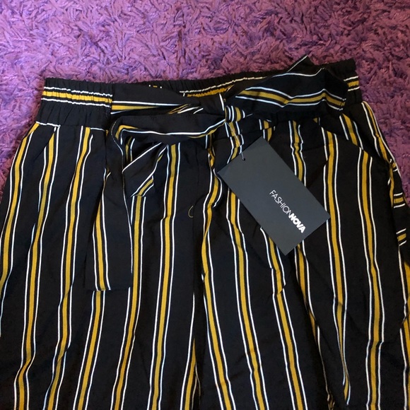 💋FASHION NOVA • NEW Tie Waist Pants - Picture 2 of 8